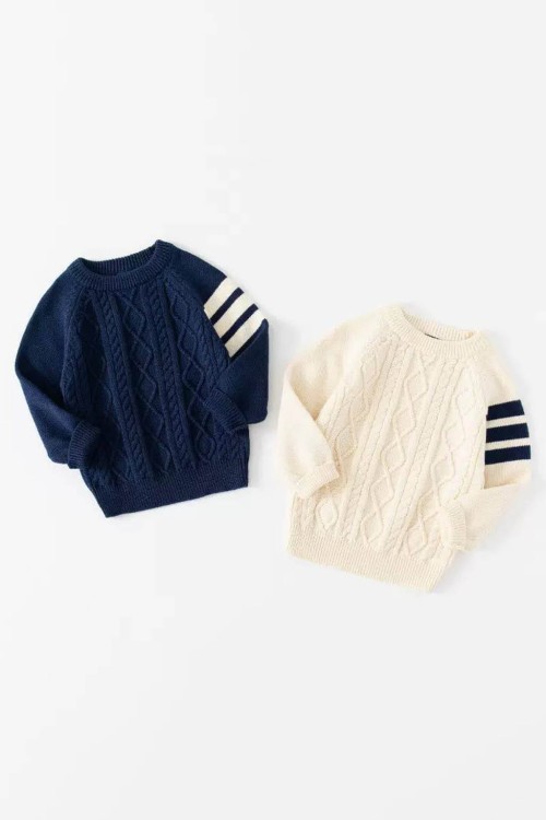 sweter-hugo.jpg